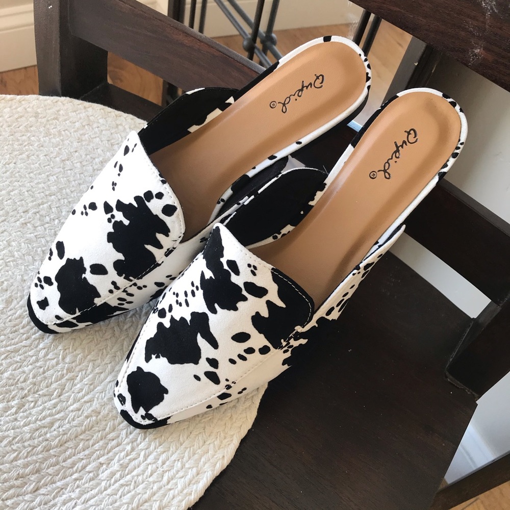 Cow Print Faux Suede Mule - Picture 11 of 15